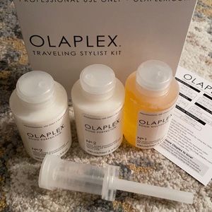 Olaplex traveling stylist kit New PRICE IS FIRM